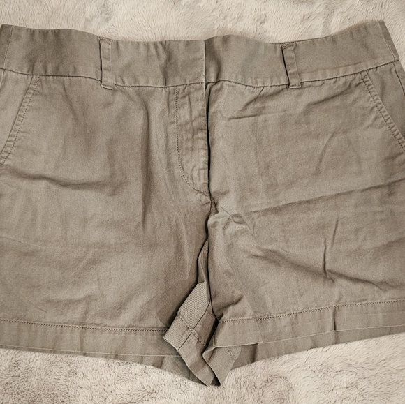 LOFT Women's Shorts 3 Pair Lot - Picture 3 of 10